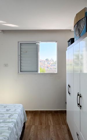 Casa à venda com 223m², 4 quartos e 6 vagas Casa à venda com 223m², 4 quartos e 6 vagasQuarto 1
