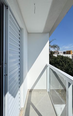 Casa à venda com 223m², 4 quartos e 6 vagas Casa à venda com 223m², 4 quartos e 6 vagasSacada - Suíte 1