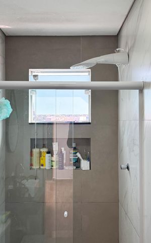 Casa à venda com 223m², 4 quartos e 6 vagas Casa à venda com 223m², 4 quartos e 6 vagasBanheiro Social 1