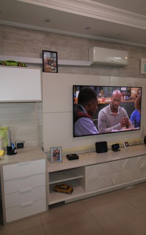 Casa à venda com 600m², 2 quartos e 2 vagasSala / Cozinha