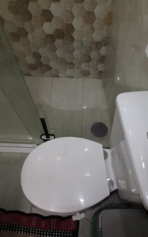 Casa à venda com 600m², 2 quartos e 2 vagasBanheiro