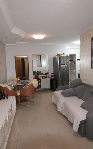 Casa à venda com 600m², 2 quartos e 2 vagasSala / Cozinha