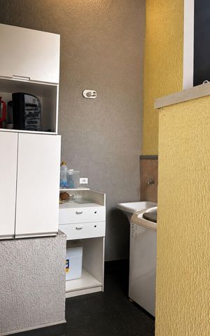 Apartamento à venda com 110m², 2 quartos e 1 vaga Apartamento à venda com 110m², 2 quartos e 1 vagaÁrea de serviço