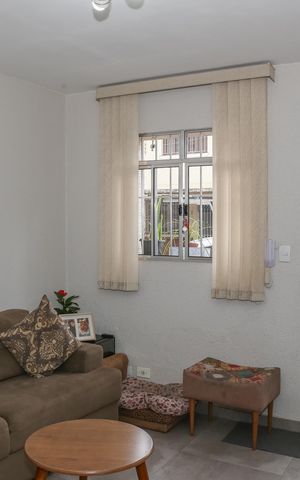 Casa de condomínio à venda com 90m², 2 quartos e 1 vaga Casa de condomínio à venda com 90m², 2 quartos e 1 vagaSala