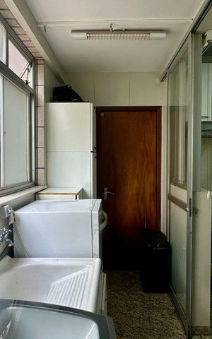 Apartamento à venda com 95m², 3 quartos e 2 vagas Apartamento à venda com 95m², 3 quartos e 2 vagasÁrea de serviço