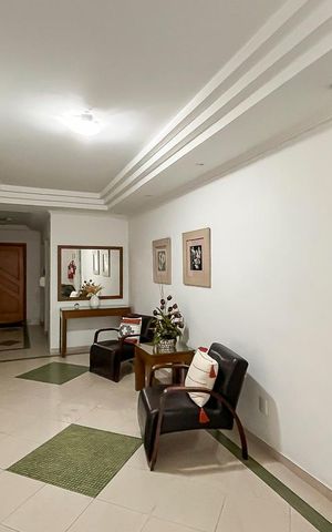 Apartamento à venda com 161m², 3 quartos e 3 vagasHall de entrada