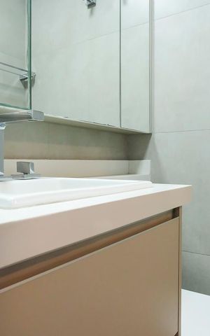 Apartamento à venda com 161m², 3 quartos e 3 vagasBanheiro da suíte