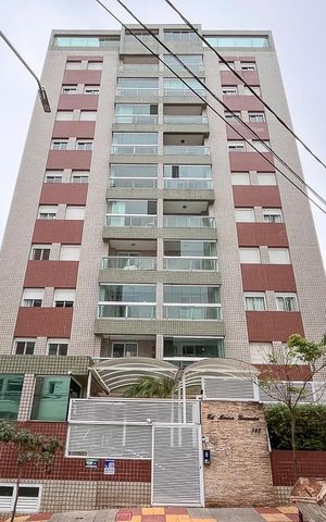Apartamento à venda com 161m², 3 quartos e 3 vagasFachada + plaquinha