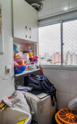 Apartamento à venda com 55m², 2 quartos e 1 vaga Apartamento à venda com 55m², 2 quartos e 1 vagaCozinha e Área de Serviço