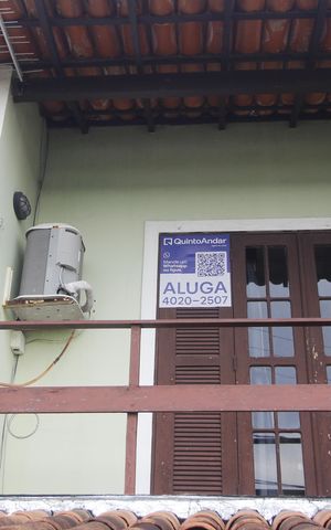 Casa de condomínio para alugar com 80m², 2 quartos e 1 vagaFachada
