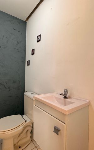 Casa à venda com 84m², 3 quartos e 1 vaga Casa à venda com 84m², 3 quartos e 1 vagaLavabo