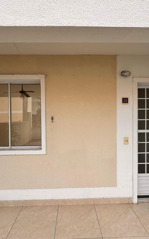 Casa à venda com 84m², 3 quartos e 1 vaga Casa à venda com 84m², 3 quartos e 1 vagaÁrea Externa