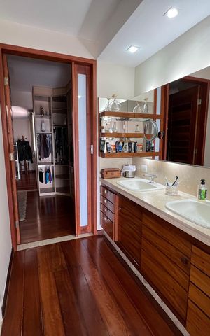 Casa de condomínio para alugar com 527m², 4 quartos e 4 vagas