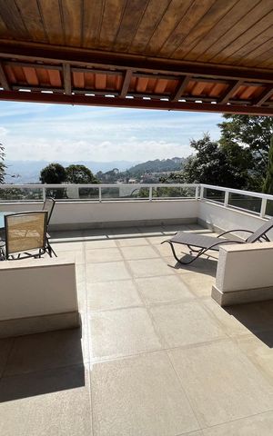 Casa de condomínio para alugar com 527m², 4 quartos e 4 vagas