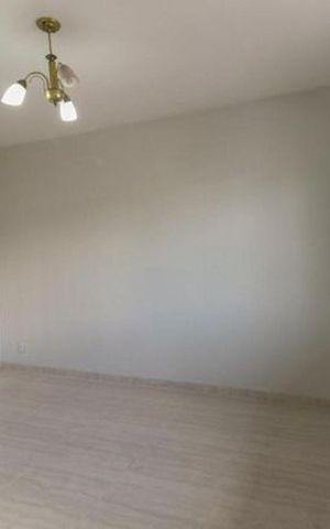 Casa à venda com 360m², 6 quartos e 5 vagas Casa à venda com 360m², 6 quartos e 5 vagasCasa 2 - Quarto 1