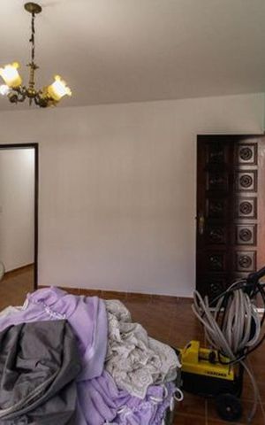 Casa à venda com 360m², 6 quartos e 5 vagas Casa à venda com 360m², 6 quartos e 5 vagasCasa 1 - Sala