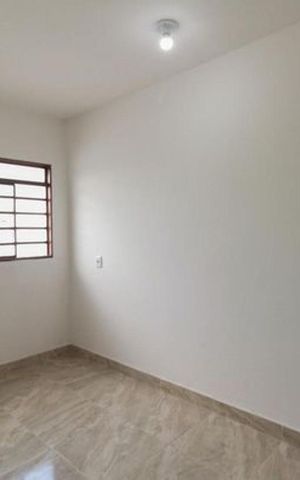 Casa à venda com 360m², 6 quartos e 5 vagas Casa à venda com 360m², 6 quartos e 5 vagasCasa 3 - Quarto