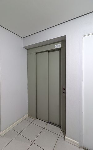 Apartamento à venda com 90m², 2 quartos e 1 vagaÁrea comum - Elevador
