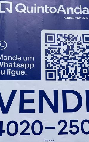 Casa à venda com 99m², 3 quartos e sem vaga Casa à venda com 99m², 3 quartos e sem vagaFachada