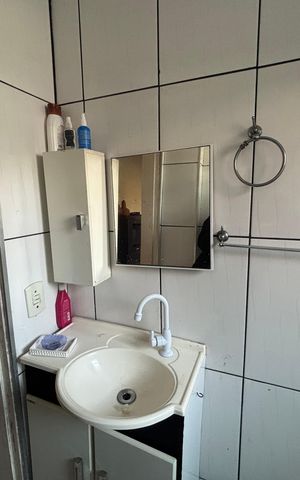 Casa à venda com 99m², 3 quartos e sem vaga Casa à venda com 99m², 3 quartos e sem vagaBanheiro