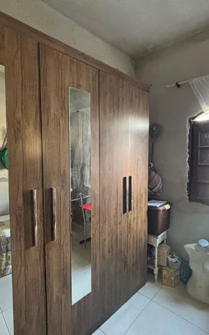 Casa à venda com 99m², 3 quartos e sem vaga Casa à venda com 99m², 3 quartos e sem vagaQuarto 2