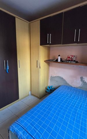 Casa à venda com 99m², 3 quartos e sem vaga Casa à venda com 99m², 3 quartos e sem vagaQuarto 1