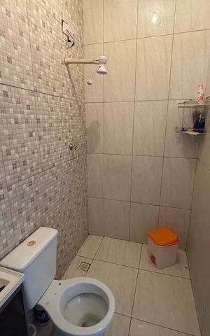 Casa à venda com 99m², 3 quartos e sem vaga Casa à venda com 99m², 3 quartos e sem vagaBanheiro 2