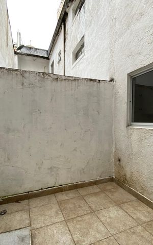 Apartamento à venda com 1300m², 2 quartos e sem vagaArea de Serviço