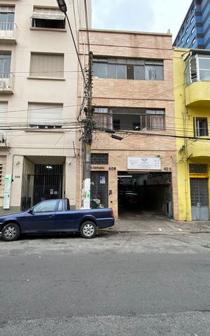 Apartamento à venda com 1300m², 2 quartos e sem vagaFachada