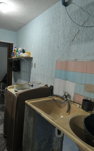 Casa à venda com 196m², 2 quartos e 1 vagaÁrea de Serviço 1