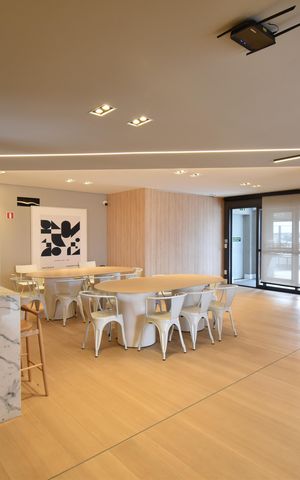 Apartamento à venda com 75m², 2 quartos e 1 vagaÁrea comum - Salão de festas