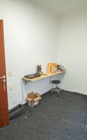Casa à venda com 307m², 3 quartos e 2 vagas