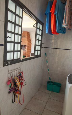Casa à venda com 307m², 3 quartos e 2 vagas