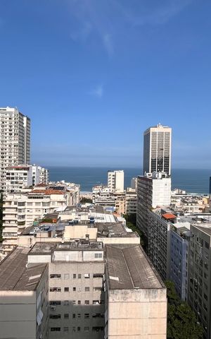 Apartamento à venda com 80m², 1 quarto e 2 vagas Apartamento à venda com 80m², 1 quarto e 2 vagasVista da sala