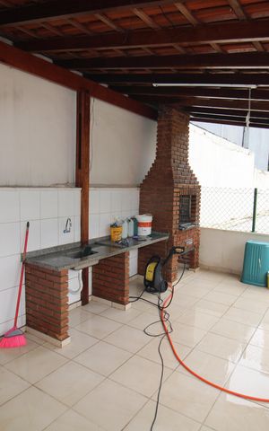 Apartamento para alugar com 64m², 2 quartos e 1 vagaÁrea Comum