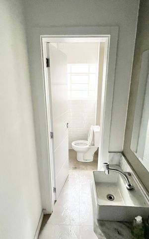 Casa para alugar com 176m², 4 quartos e 3 vagas Casa para alugar com 176m², 4 quartos e 3 vagasBanheiro