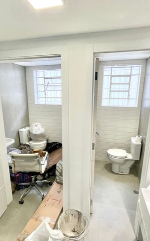 Casa para alugar com 176m², 4 quartos e 3 vagas Casa para alugar com 176m², 4 quartos e 3 vagasBanheiro