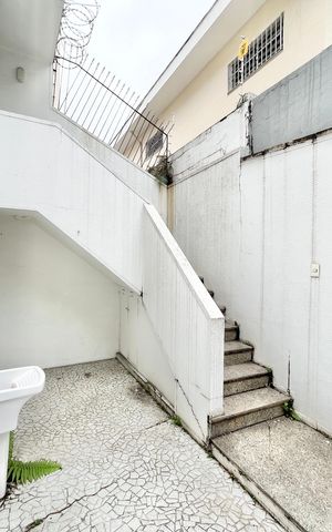 Casa para alugar com 176m², 4 quartos e 3 vagas Casa para alugar com 176m², 4 quartos e 3 vagasQuintal / Área de Serviço