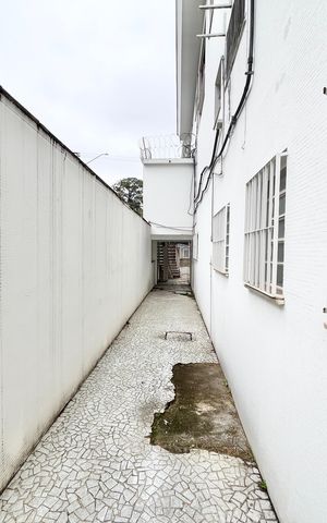 Casa para alugar com 176m², 4 quartos e 3 vagas Casa para alugar com 176m², 4 quartos e 3 vagasQuintal / Área de Serviço