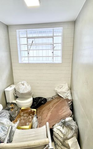 Casa para alugar com 176m², 4 quartos e 3 vagas Casa para alugar com 176m², 4 quartos e 3 vagasBanheiro