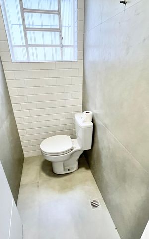Casa para alugar com 176m², 4 quartos e 3 vagas Casa para alugar com 176m², 4 quartos e 3 vagasBanheiro