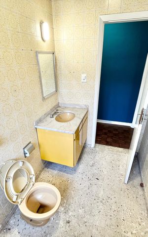 Casa para alugar com 176m², 4 quartos e 3 vagas Casa para alugar com 176m², 4 quartos e 3 vagasBanheiro