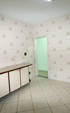 Apartamento à venda com 90m², 2 quartos e 2 vagasCozinha