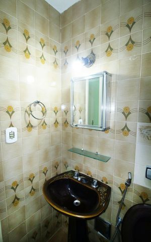 Apartamento à venda com 90m², 2 quartos e 2 vagasBanheiro Social