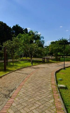 Apartamento para alugar com 114m², 4 quartos e 2 vagas Apartamento para alugar com 114m², 4 quartos e 2 vagasÁrea comum