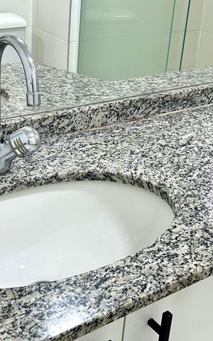 Apartamento para alugar com 114m², 4 quartos e 2 vagas Apartamento para alugar com 114m², 4 quartos e 2 vagasBanheiro da Suíte
