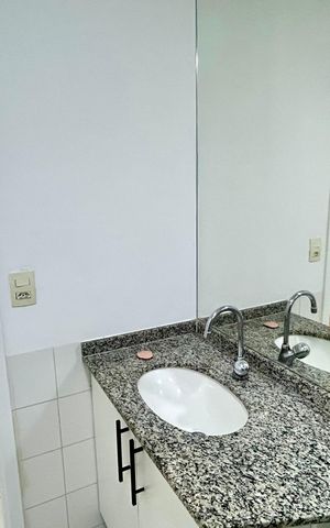 Apartamento para alugar com 114m², 4 quartos e 2 vagas Apartamento para alugar com 114m², 4 quartos e 2 vagasBanheiro da Suíte