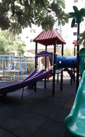 Apartamento à venda com 95m², 3 quartos e 2 vagasÁrea comum - Playground