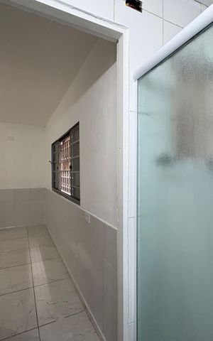 Casa para alugar com 80m², 2 quartos e sem vaga Casa para alugar com 80m², 2 quartos e sem vagaBanheiro da Suíte