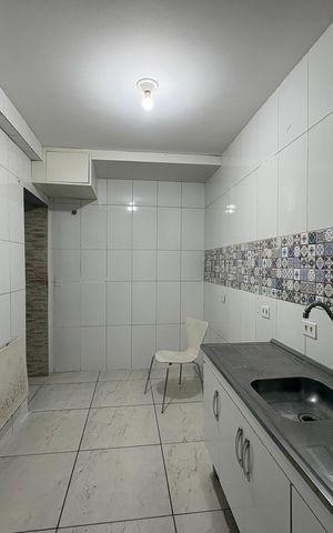 Casa para alugar com 80m², 2 quartos e sem vaga Casa para alugar com 80m², 2 quartos e sem vagaCozinha